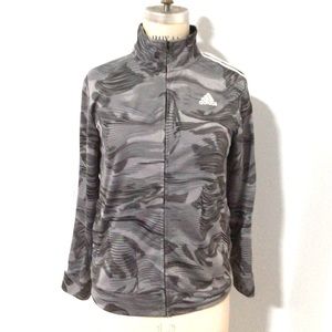 Adidas unisex top. Young adult size 14/16